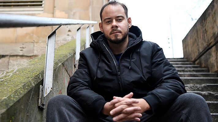 Telediario 1 - El rapero Hasel se encierra en la Universidad de Lleida