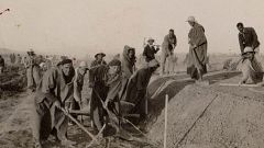 Somos documentales - Espías en la arena. Objetivo España