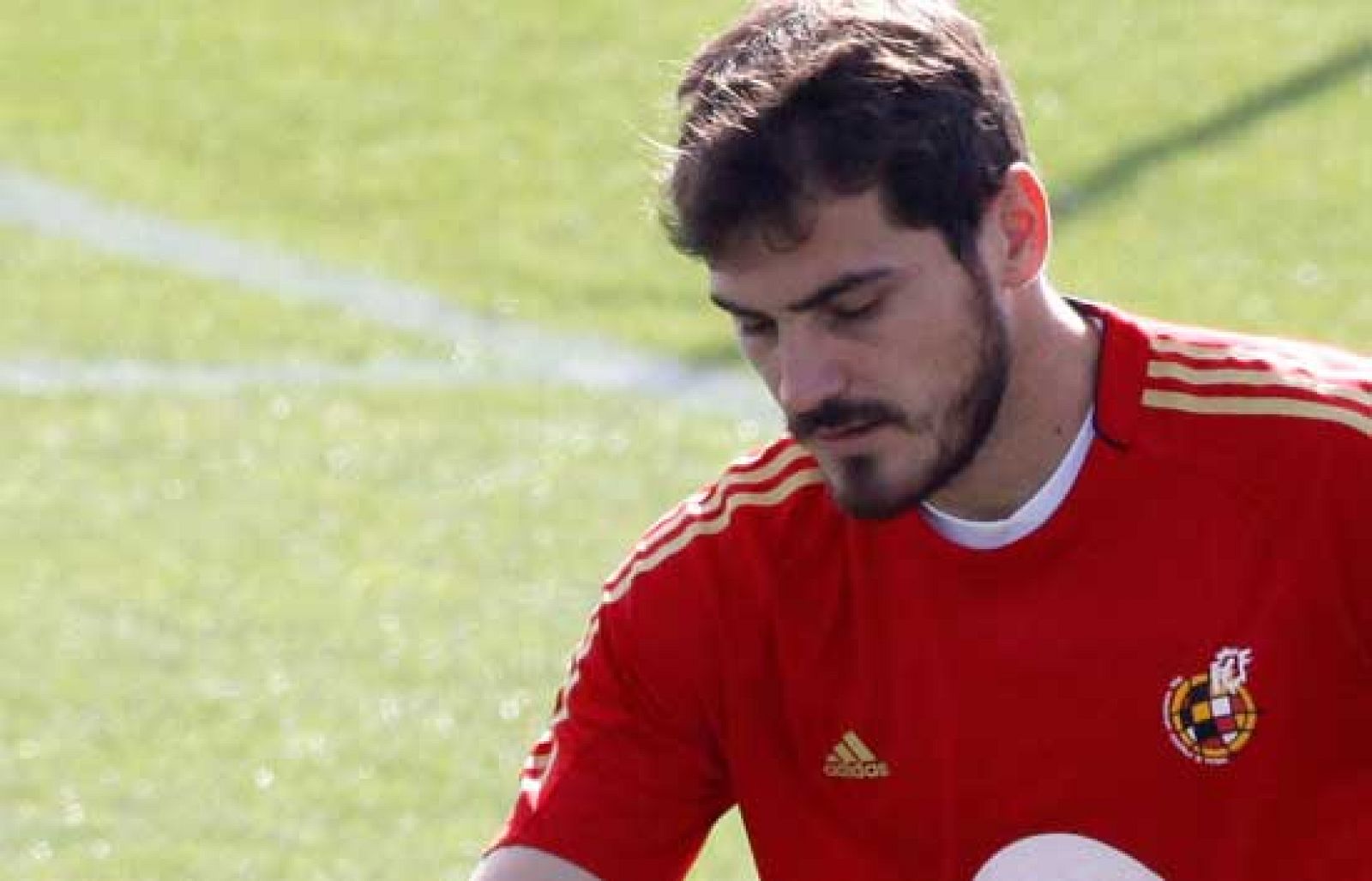 Iker Casillas quiere romper la maldición de Riazor. El portero jamás ha ganado en el estadio del Deportivo (05/09/2009).