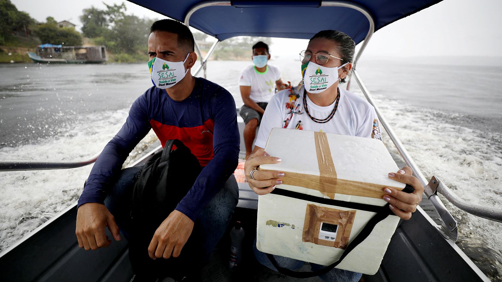 Coronavirus . La odisea de llevar las vacunas COVID hasta los lugares más remotos