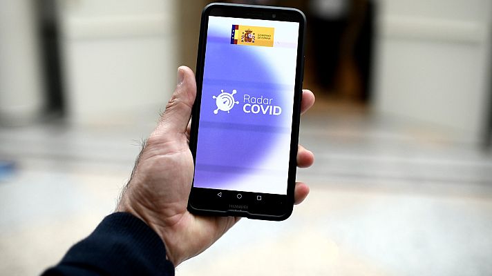 Telediario 1 - La app Radar Covid fracasa en España: cuesta encontrar usuarios activos