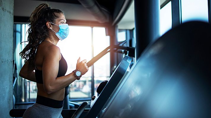 Telediario 1 - Los gimnasios cerrados por las restricciones piden indemnizaciones