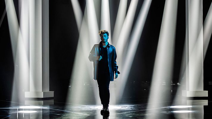 La hora de La 1 - Blas Cantó a 48 horas para conocer la canción de Eurovisión