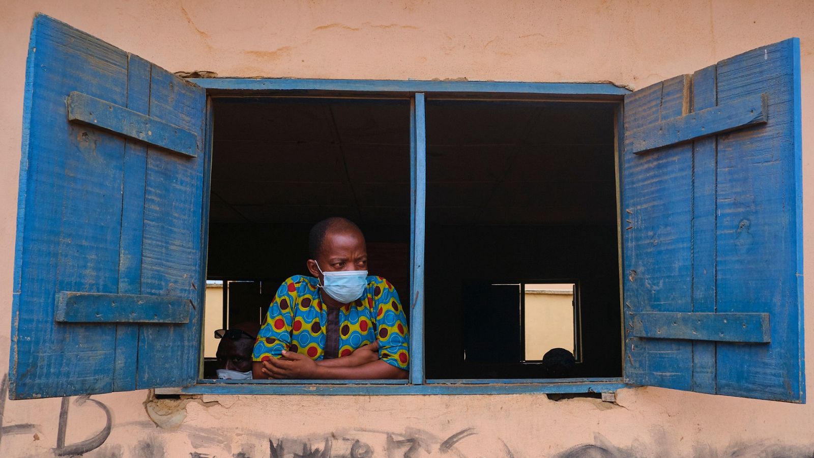 Más de 100.000 muertos por COVID-19 en África tras el golpe de la segunda ola 