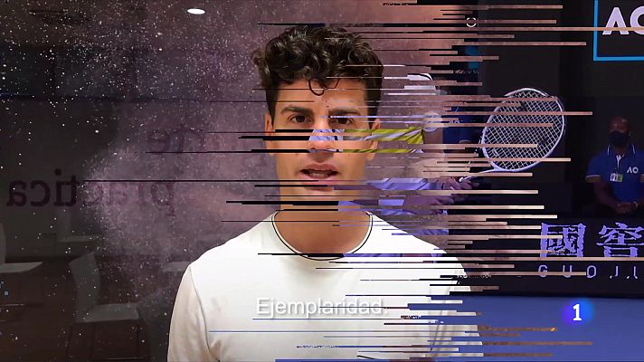 Telediario 1 - Hacemos equipo, la campaña contra la LGTBIfobia en el deporte