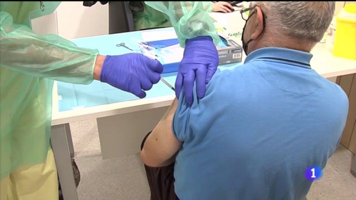 Telexornal - Galicia - Comeza a vacinación fronte á Covid-19 dos maiores de oitenta anos que non viven en residencias