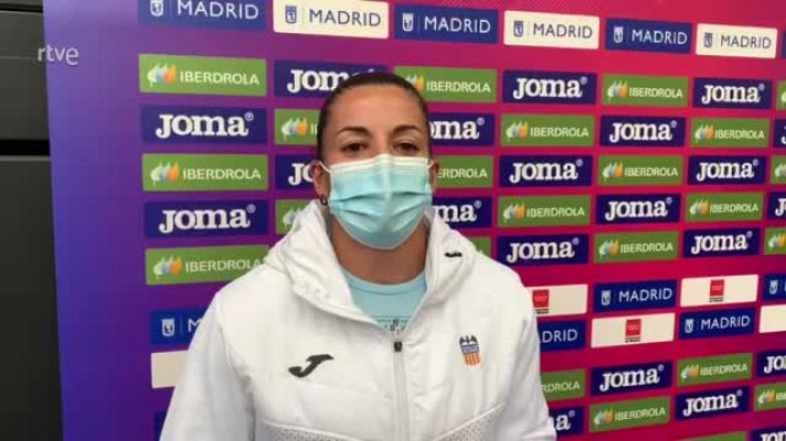  - Úrsula Ruiz analiza las técnicas lineal y rotatoria en lanzamiento de peso