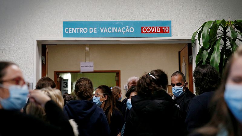 El descenso de casos en Portugal permite plazas hospitalarias a enfermos no Covid | Ver