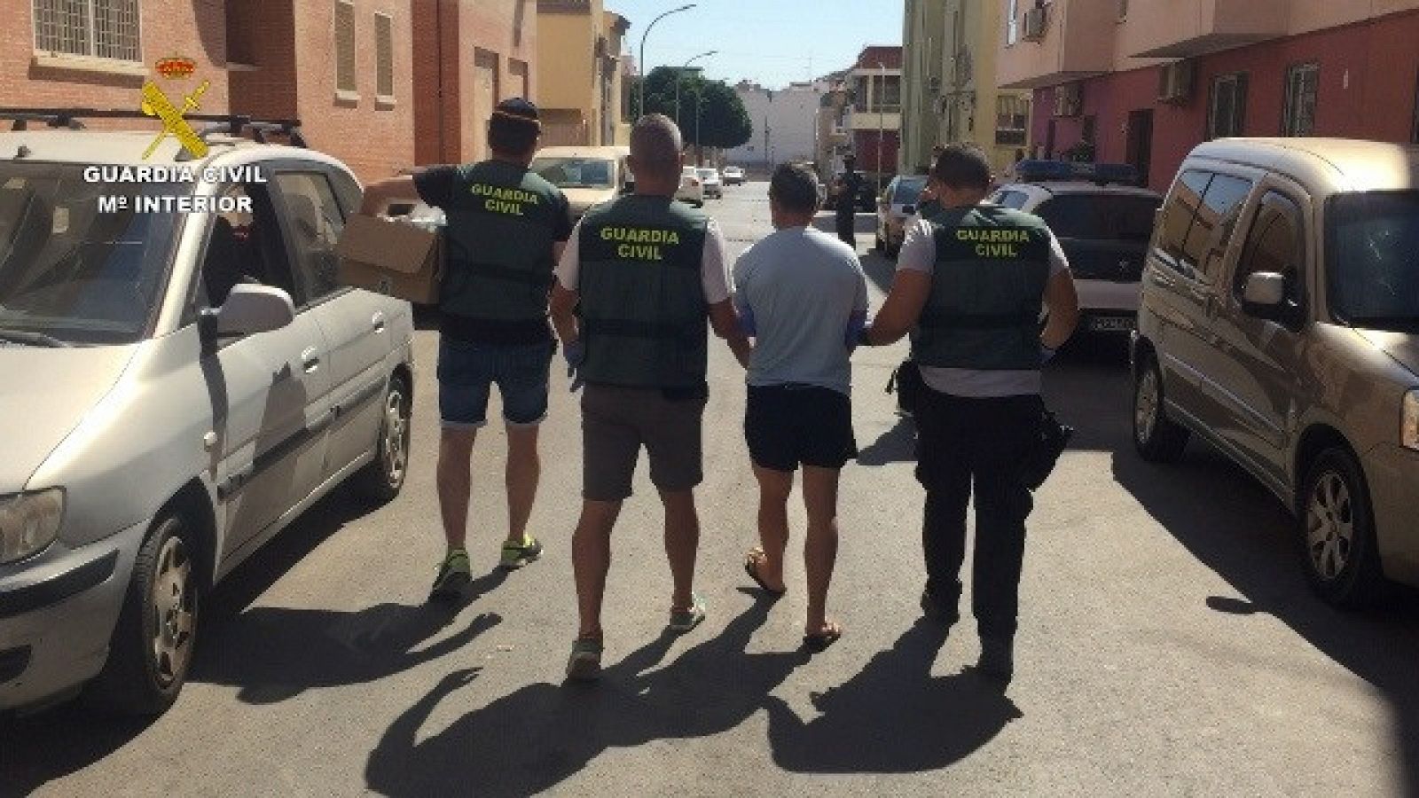 Telediario 1: Liberan a cinco menores en Almería de una red de prostitución infantil con diez detenidos | RTVE Play