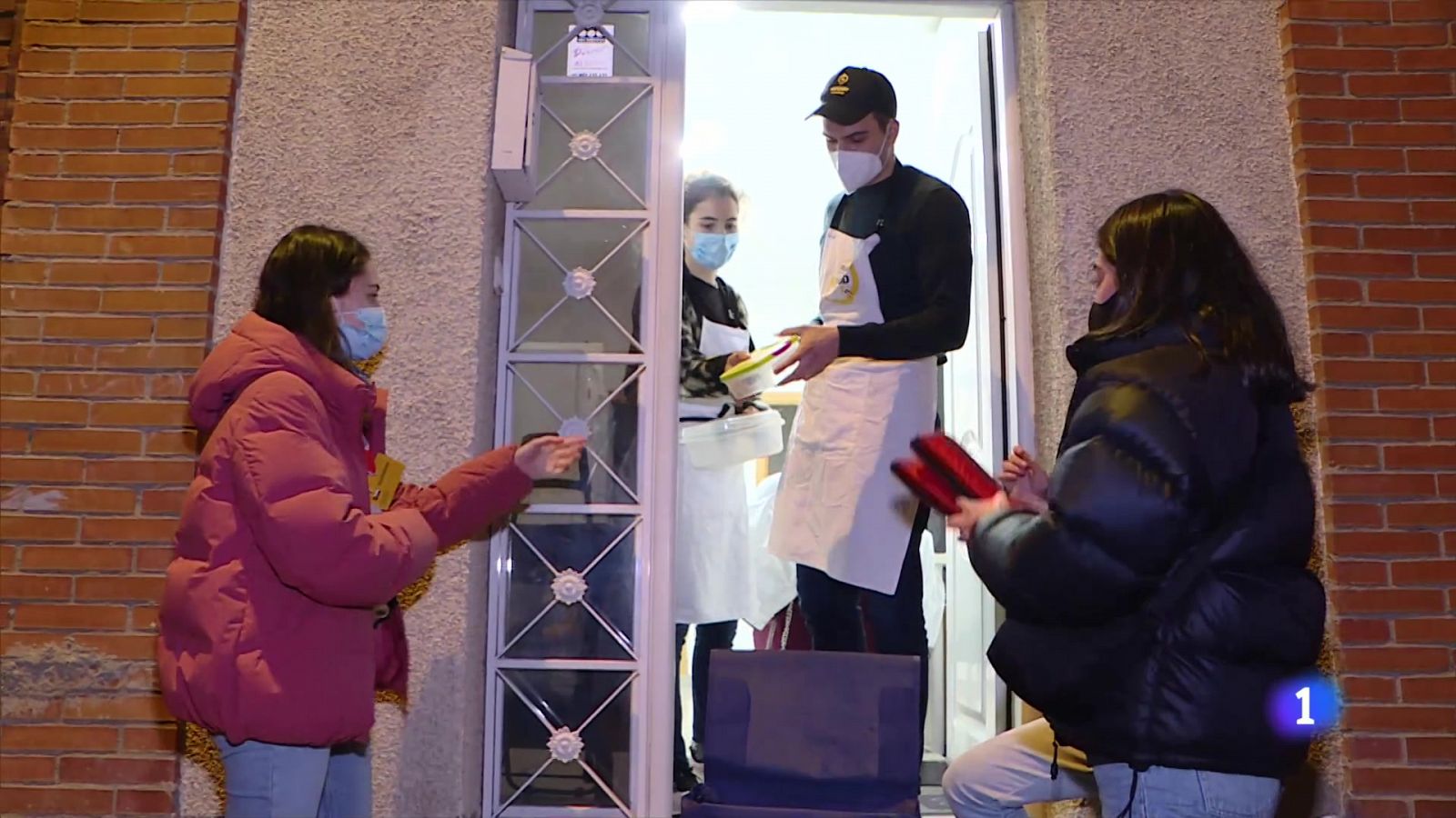 Cada español tira 30 kg de comida - RTVE.es