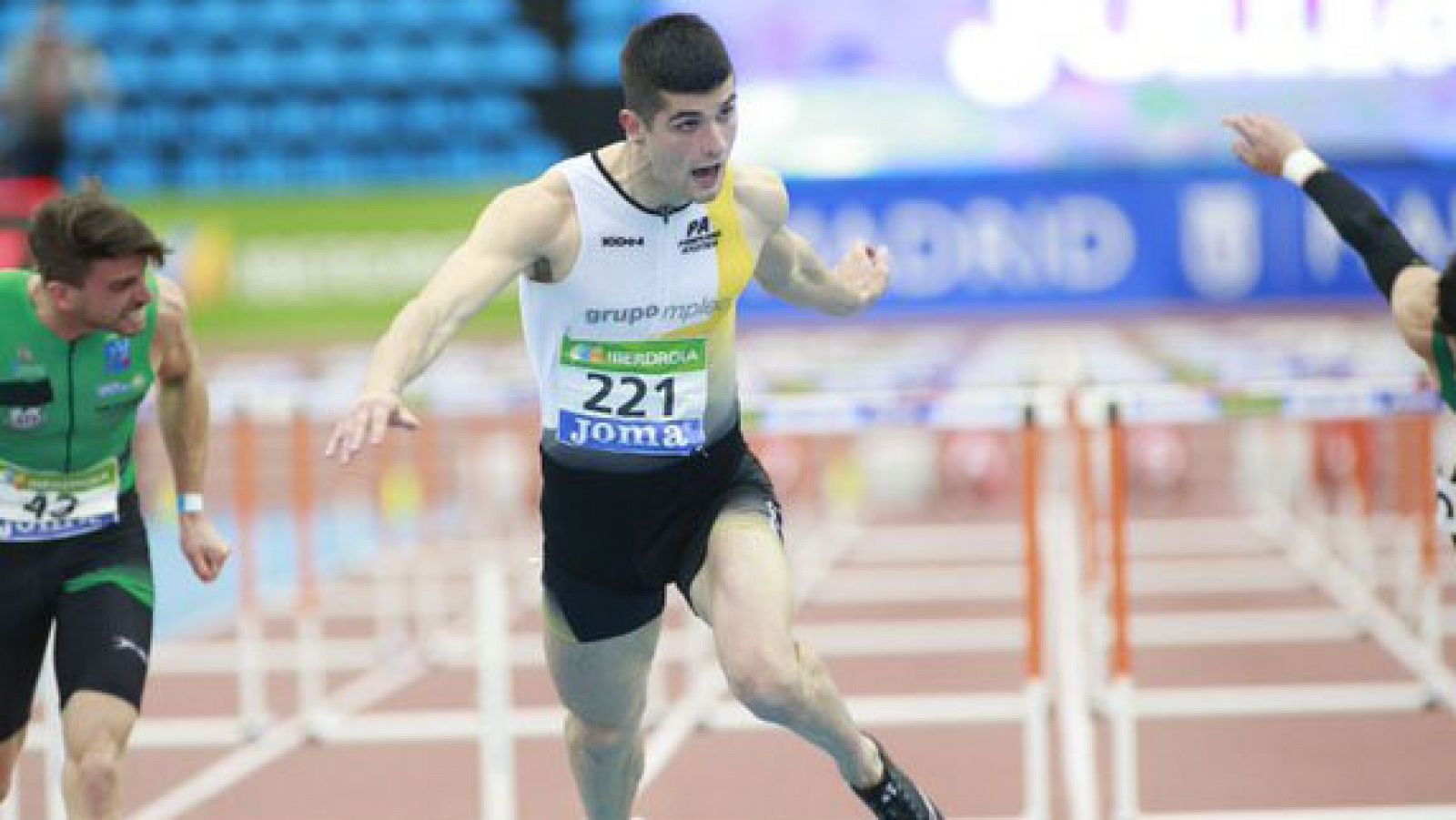 Vicente Docavo se mete en la final de los 60m vallas