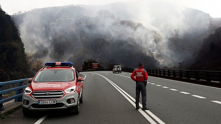 Telediario 1 - Un incendio en el norte de Navarra quema más de 2.000 hectáreas