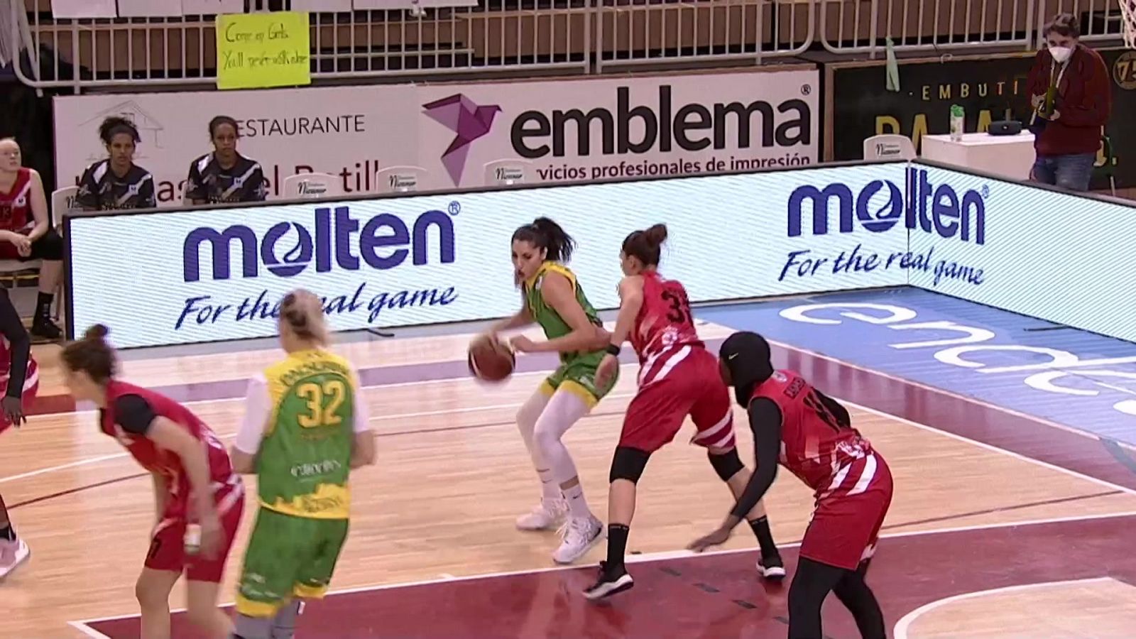 Baloncesto - Liga femenina Endesa. 26ª jornada: Embutidos Pajariel Bembibre - Alter Enersun Al-Qazeres