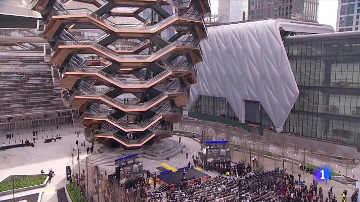 Telediario 1 - Hudson Yards, un barrio en crisis
