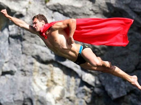  - Saltos sobre un lago de ensueño