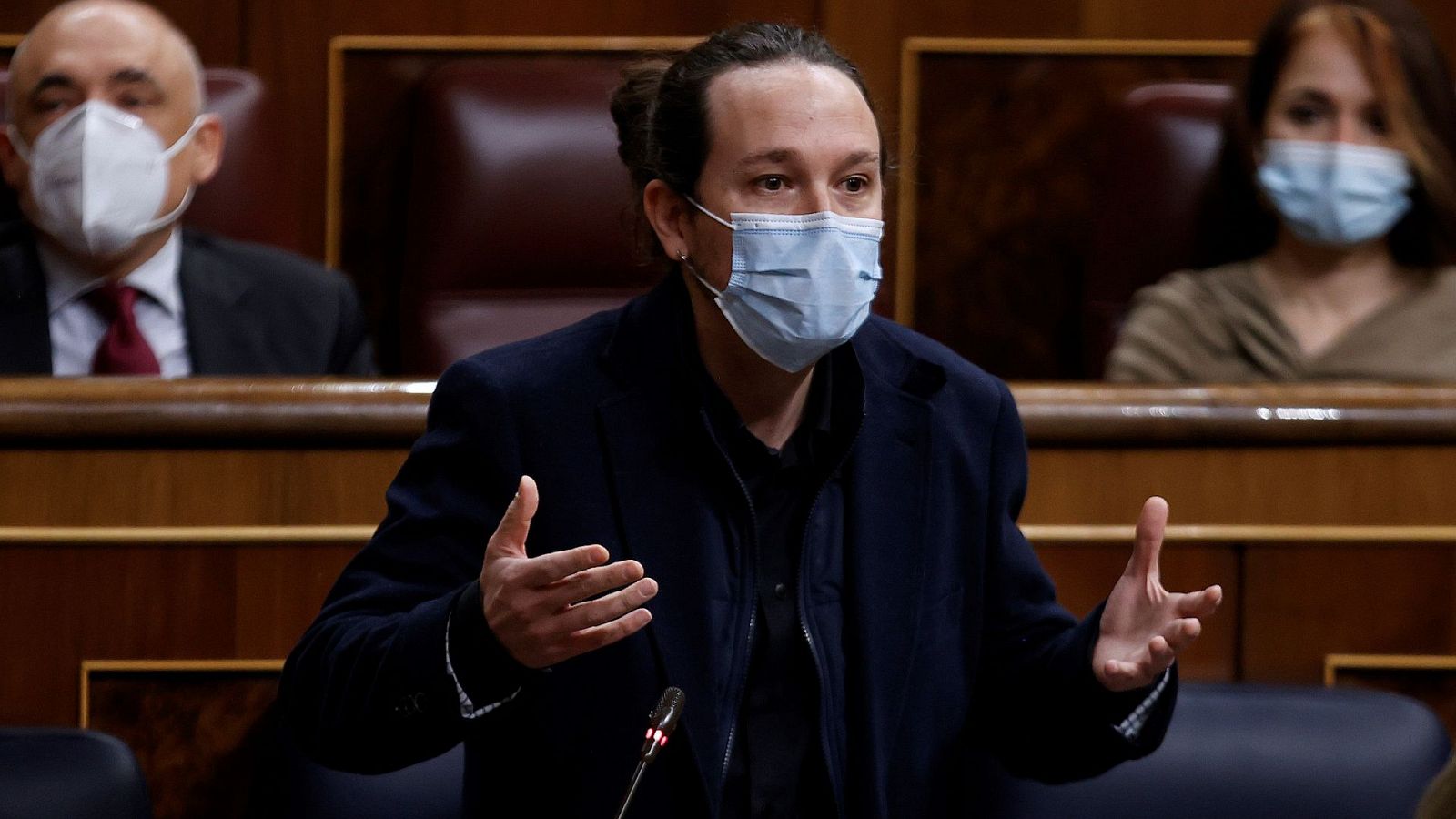 Iglesias advierte al PSOE que "es un error tensionar el gobierno" al "incumplir" los acuerdos