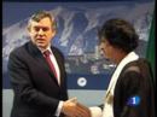  - Con las víctimas del IRA