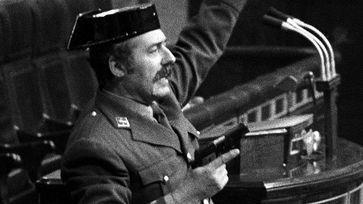 Telediario 1 - El 23F a ojos de los jóvenes de 2021