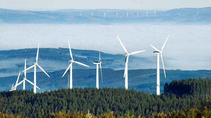 El tiempo - Intervalos de viento fuerte en el litoral oeste de Galicia, noroeste de Navarra y área del Estrecho