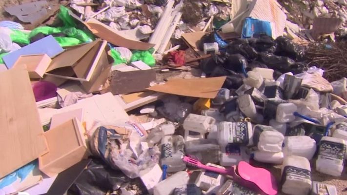 Telediario 1 - El gran negocio detrás de los vertederos ilegales