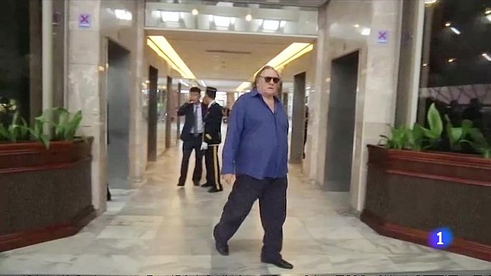 Telediario 1 - Gérard Depardieu, imputado por violación y agresiones sexual