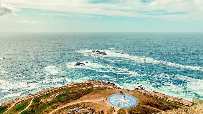 Viento fuerte en el litoral gallego y área del Estrecho