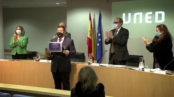Universo UNED - I Ed. Premios HERCRITIA-Santander: Hermenéutica en Español