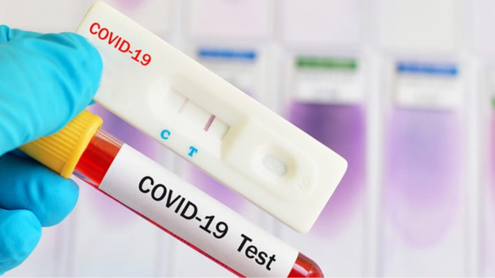 Madrid prepara el 'nanotest' ante la posibilidad de una cuarta ola