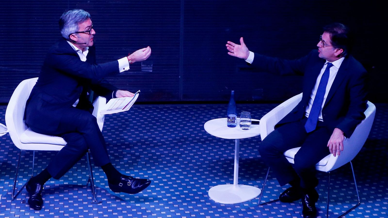 El futuro de Messi y el agujero económico: los dos temas candentes del debate electoral del FC Barcelona