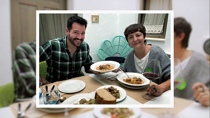 Aquí la Tierra - ¡Eva Hache ya es Terrícola de Honor!