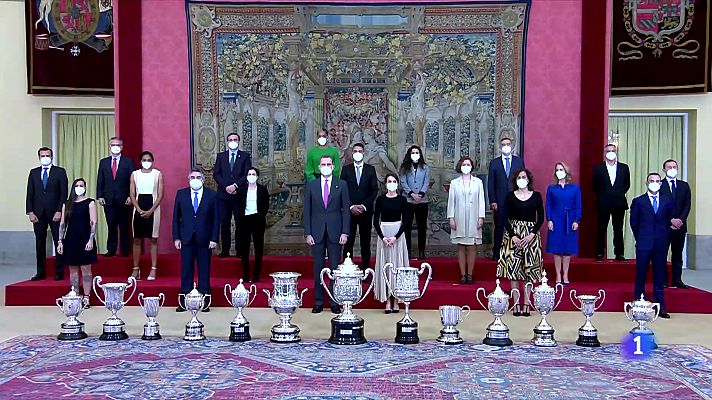 Valverde y Pastrana recogen los principales Premios del Deporte