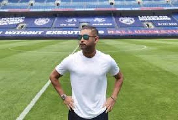 Telediario 1 - El príncipe de Johor aspira a ser el nuevo mandatario del Valencia