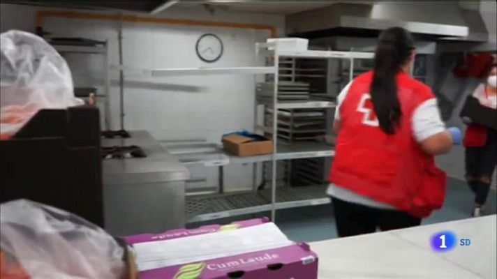 L'Informatiu - Gairebé la meitat de les persones desocupades ateses per la Creu Roja ho són per la pandèmia