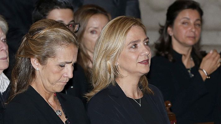 Telediario 1 - Varios ministros de PSOE y Podemos reprueban la vacunación de las infantas Elena y Cristina en Emiratos
