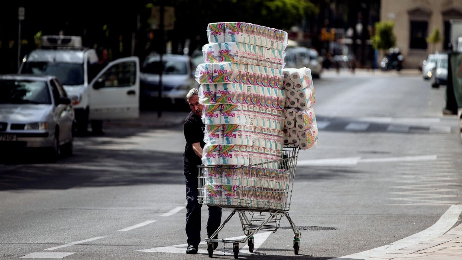 Papel higiénico y cartón salvan el año de la pandemia para la industria papelera