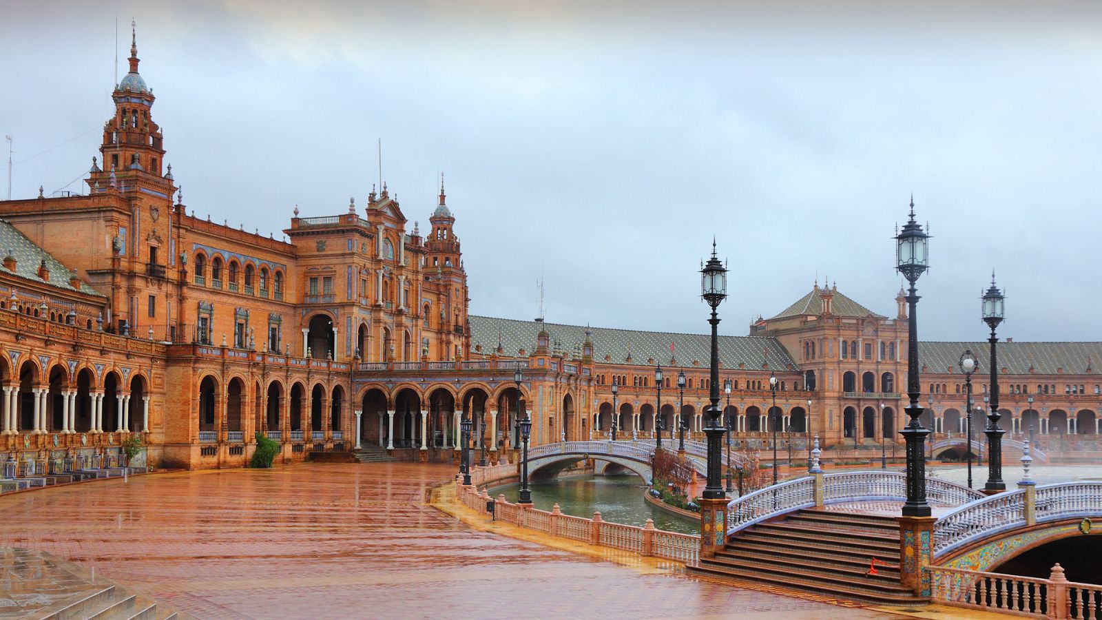 Precipitaciones fuertes en Andalucía y área del Estrecho - Ver ahora