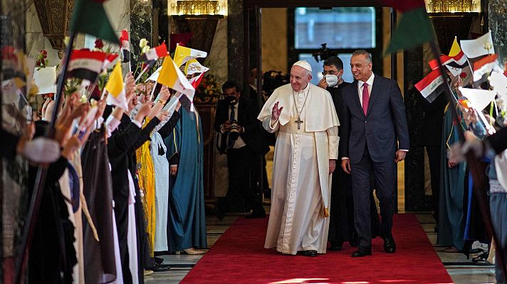 El papa Francisco inicia su visita histórica a Irak