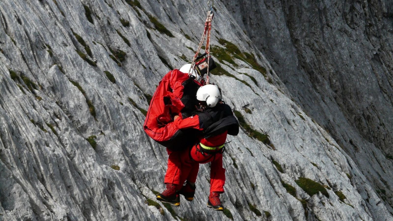 Los accidentes de montaña han aumentado un 27% en el último año como consecuencia de la pandemia