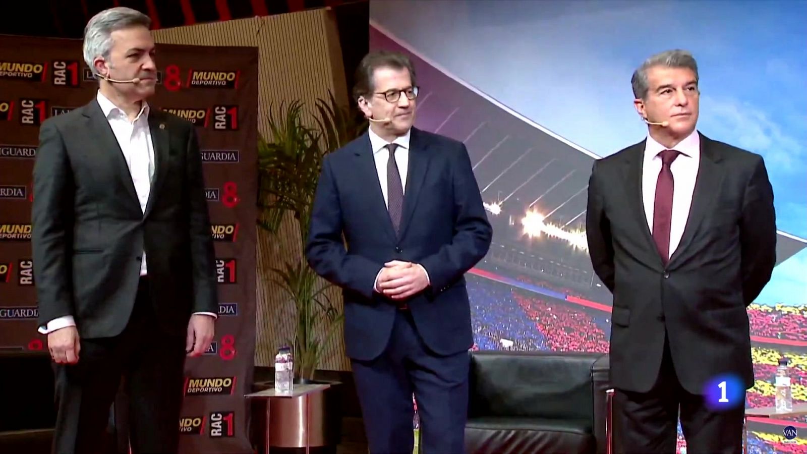 Los candidatos a presidir el Barça quieren que Messi siga | Ver