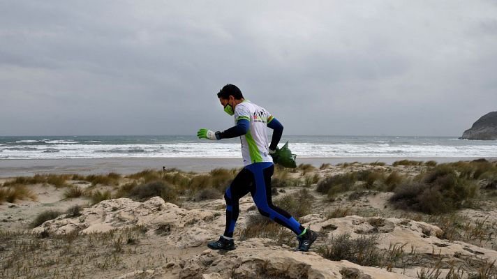 Nuboso o cubierto con precipitaciones y alguna tormenta