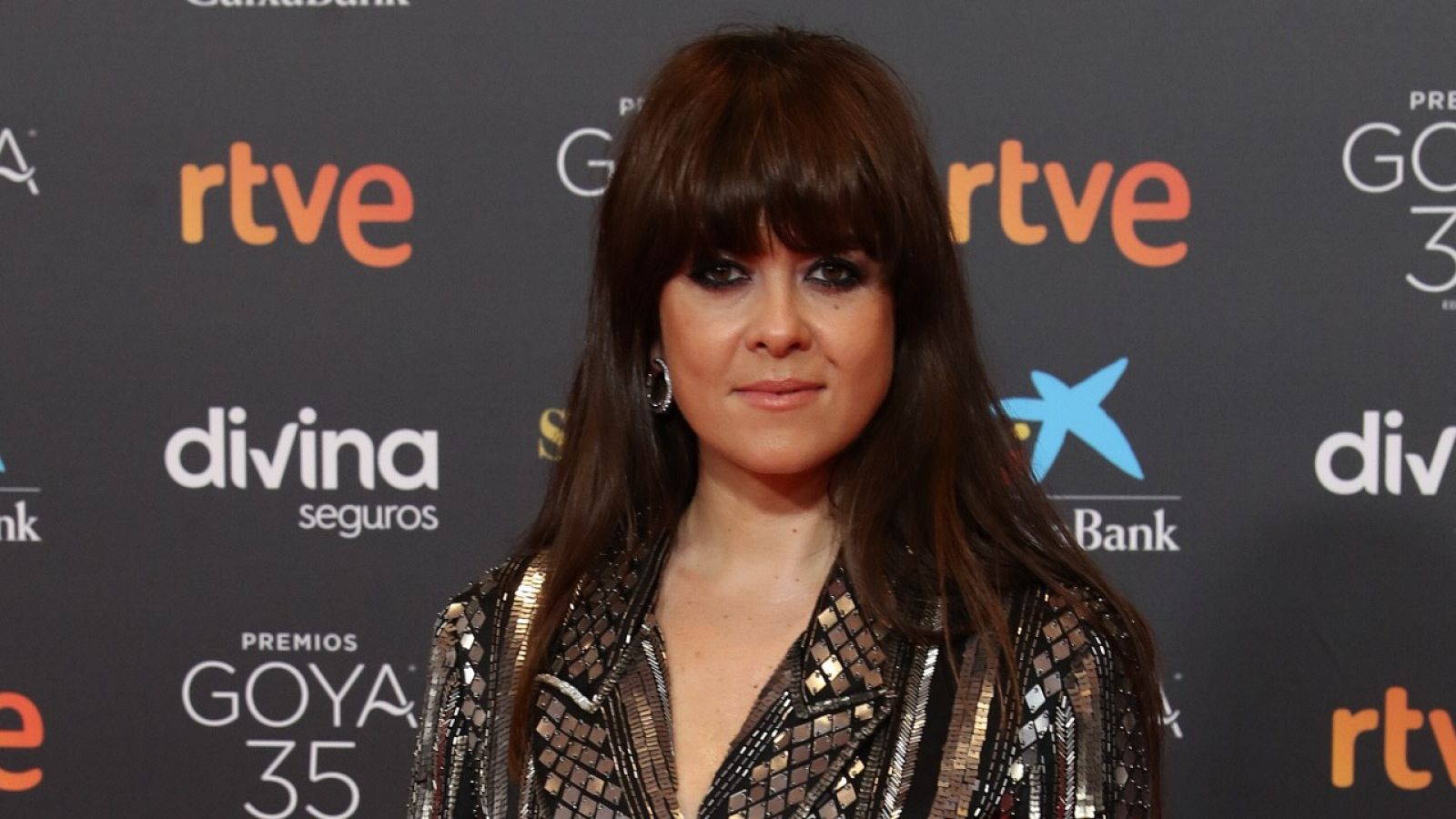 Premios Goya 2021: Vanesa Martín desde la alfombra roja | Ver