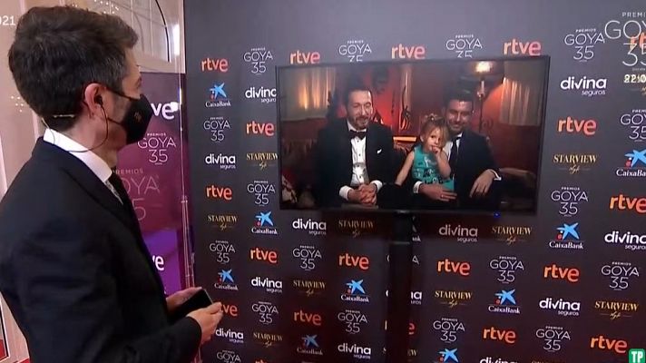 El director Salvador Calvo celebra los Goya desde casa: "Estar en familia es una ayuda y un apoyo"