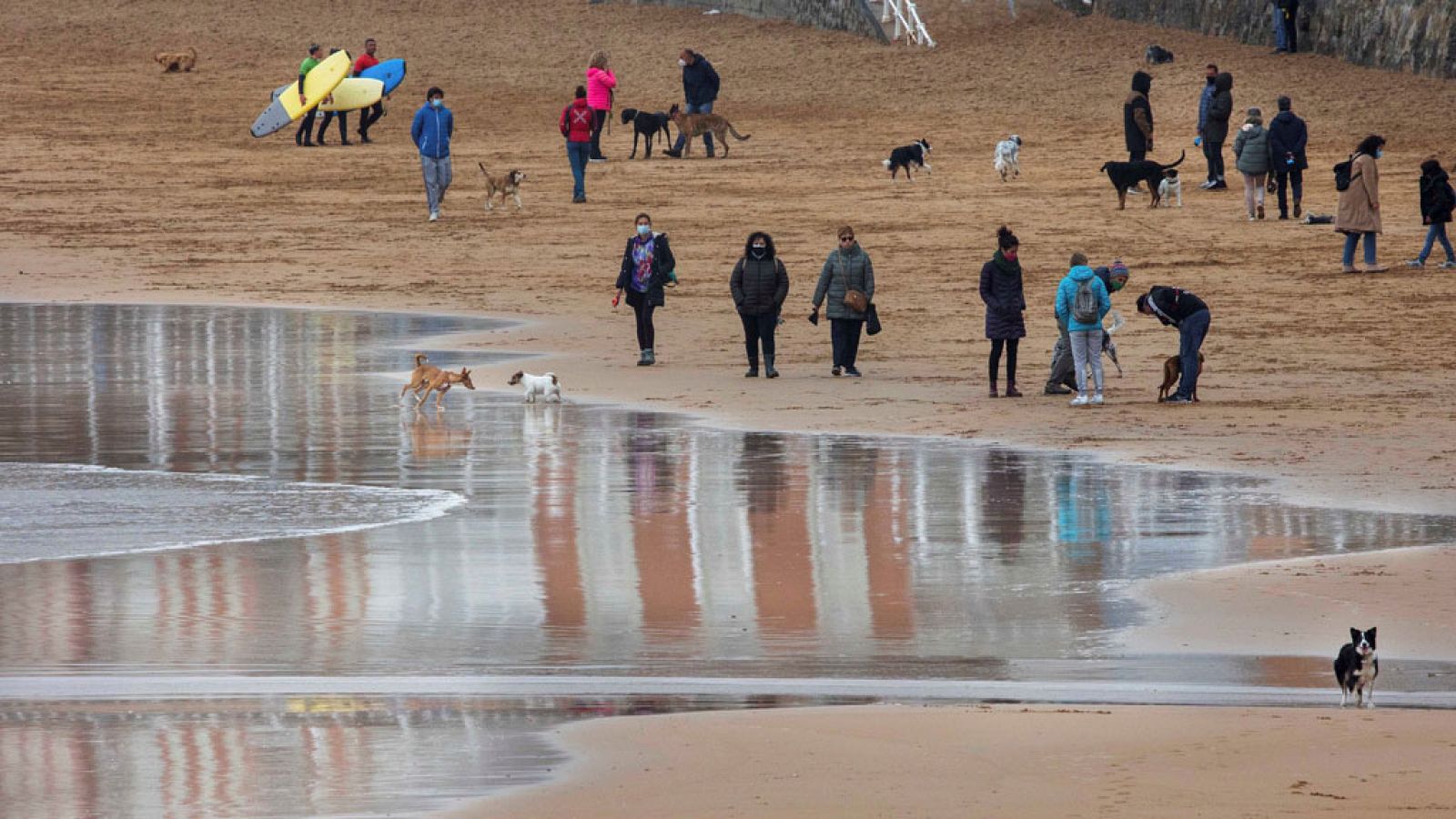 Se esperan cielos nubosos o cubiertos en la mayor parte del país