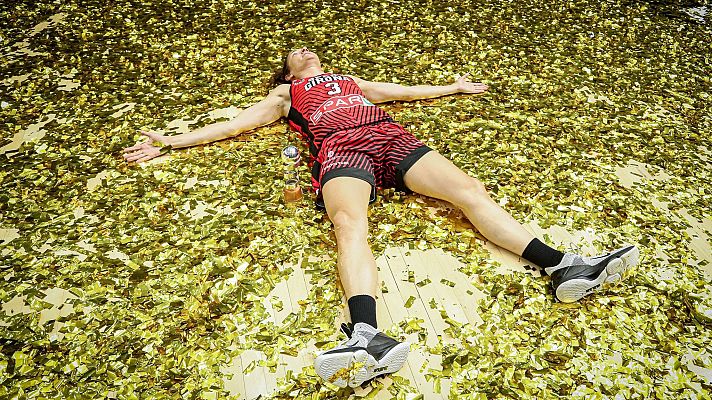 Baloncesto en RTVE - Laia Palau: "Estoy muy contenta por darle la Copa a esta ciudad"