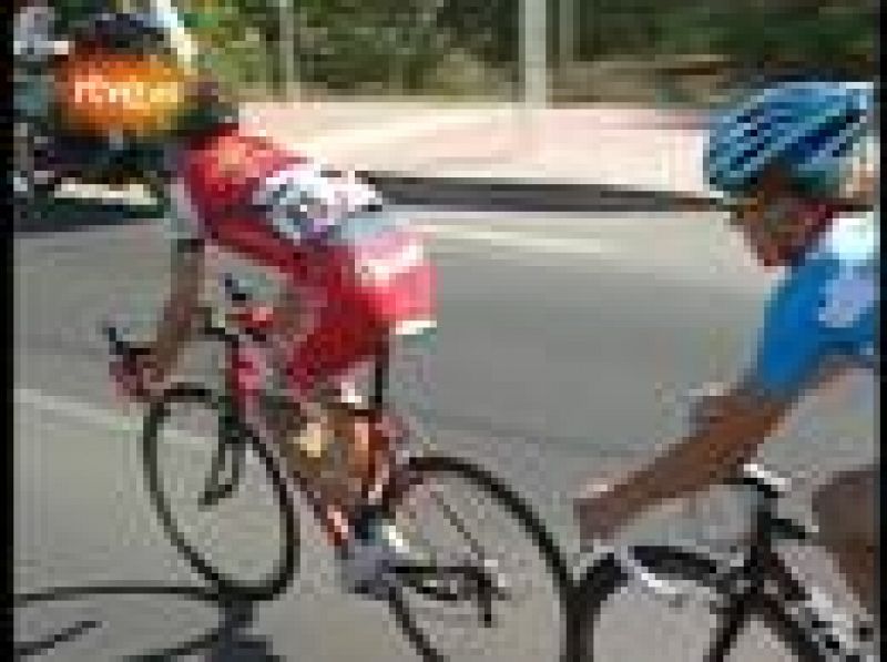 El corredor del Cerveló, Simon Gerrans, se ha adjudicado la décima etapa de la Vuelta a España. El español Alejandro Valverde continúa como líder de la general. 