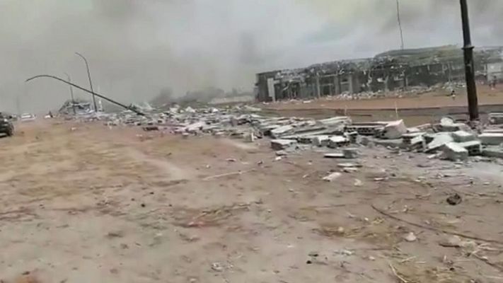 Telediario 1 - Al menos 17 muertos y 420 heridos tras una cadena de explosiones en Bata, Guinea Ecuatorial