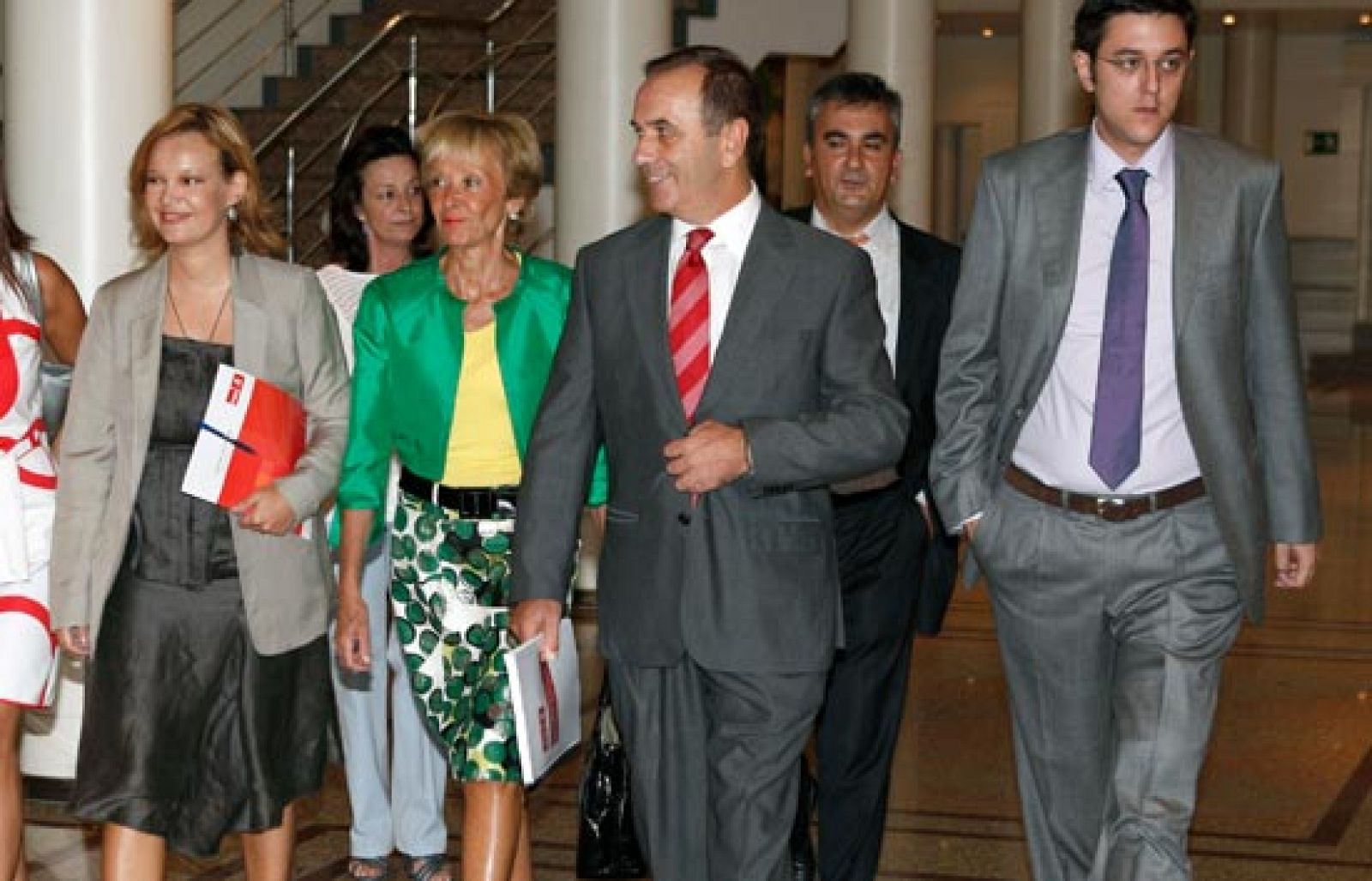 La Educación y la Economía han sido los dos temas a debate.