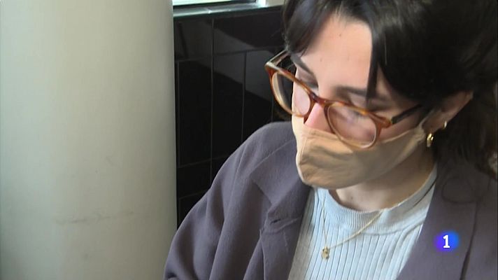 L'Informatiu - Les dones de menys de 25 anys lluiten per sortir de la frustració