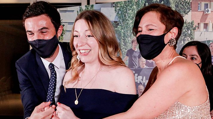 Telediario 1 - La película 'Las niñas' hace historia en los Goya, con sus cuatro premios, en el año de las mujeres