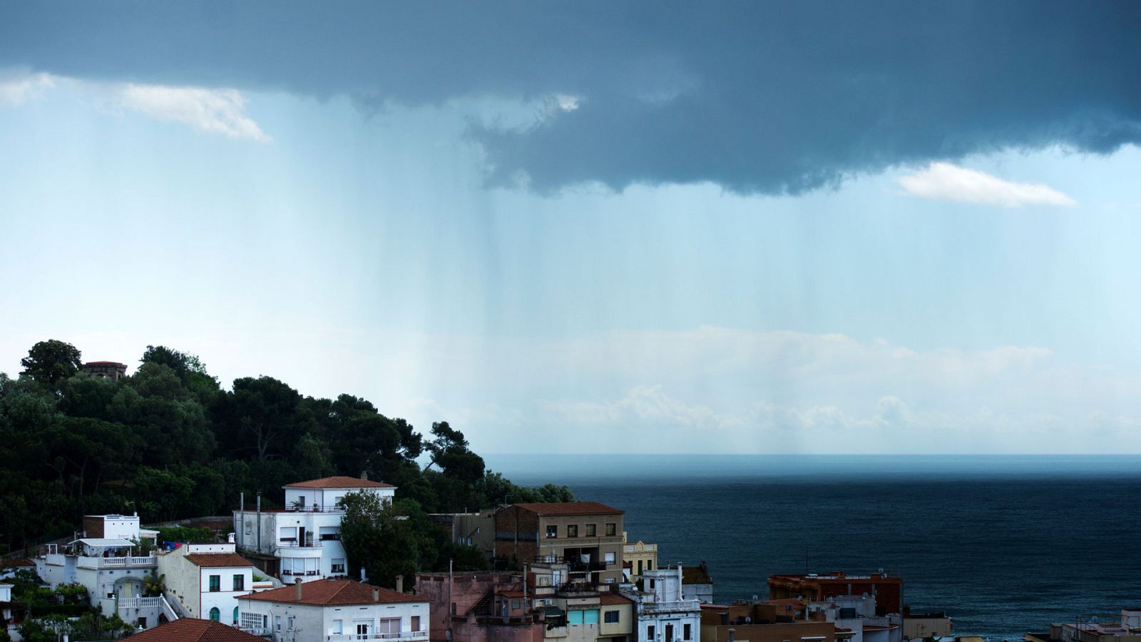 Precipitaciones en amplias zonas de la península - Ver ahora